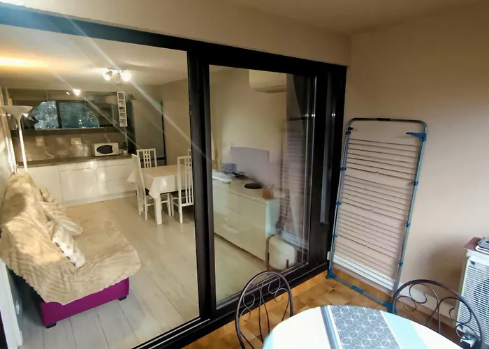 Peaceful With Pool In Saint-cyprien *